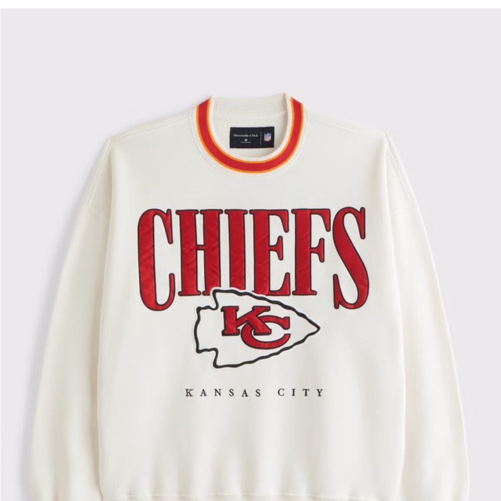 Kansas City Chiefs Graphic Crew Sweatshirt